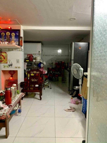 Bán nhà 3 tầng diện tích rộng tại Đường Bình Tây, Phường 1, Quận 6, Hồ Chí Minh